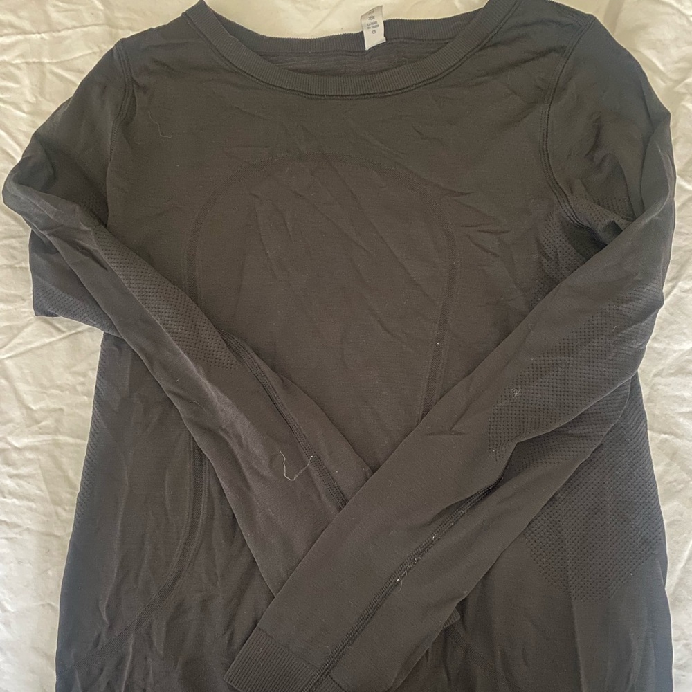 Lululemon Black Long Sleeve Swiftly Tech Shirt